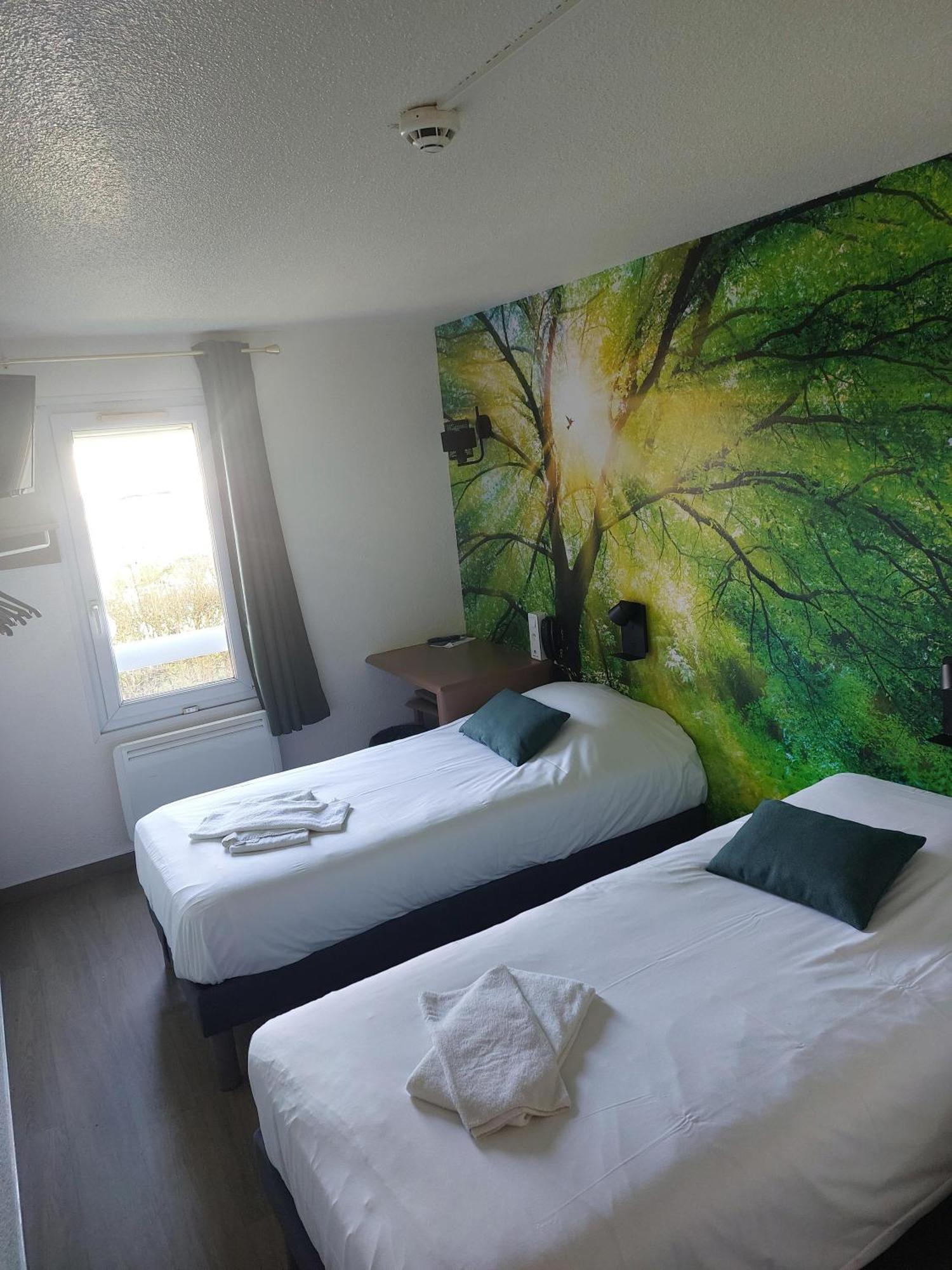 Fasthotel Jaux ภายนอก รูปภาพ